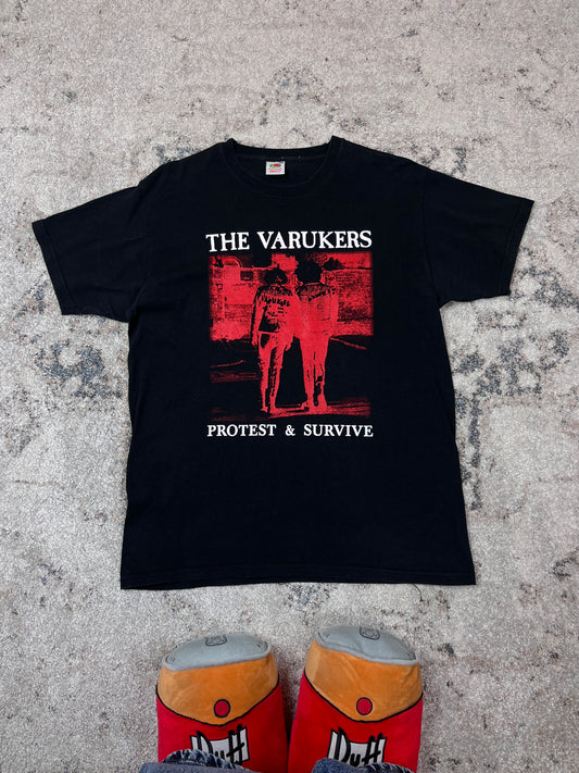 2000s THE VARUKERS "PROTEST & SURVIVE" TEE