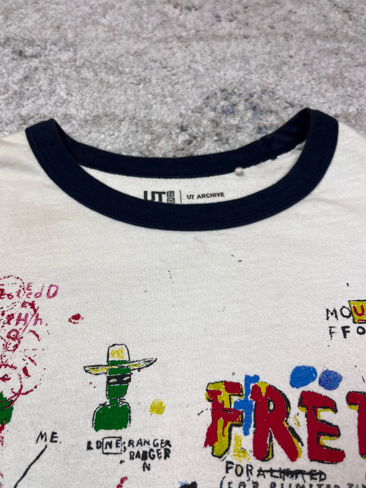 UNIQLO x JEAN-MICHEL BASQUIAT SAMO - FADED TEE