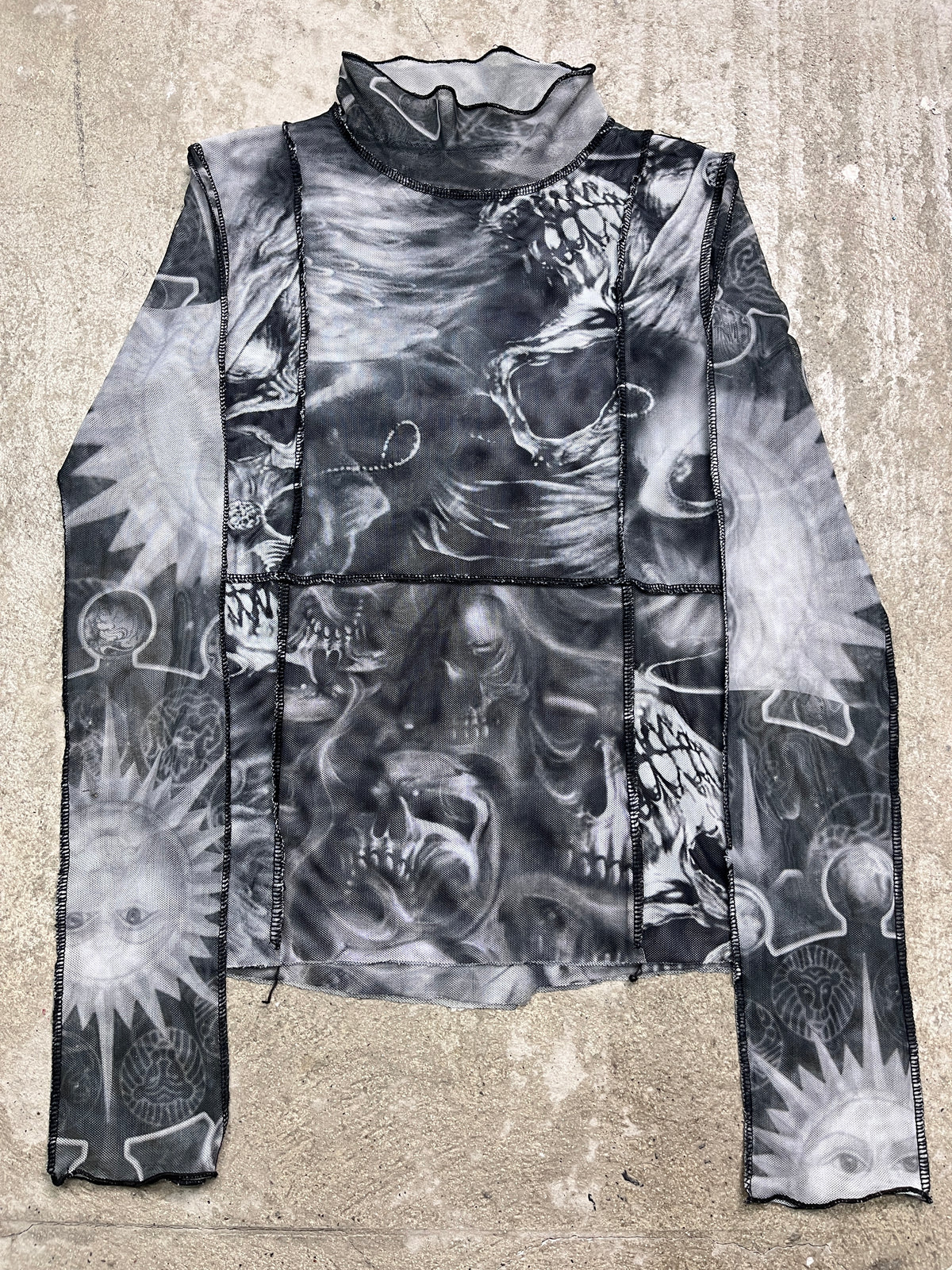 Y2K PATCHWORK OVERPRINTED SKULL MESH TOP