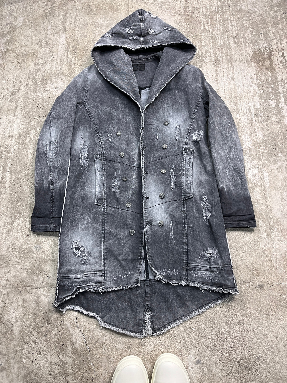 XAGON MAN ITALIAN DISTRESSED FADED DENIM COAT JACKET 2000s