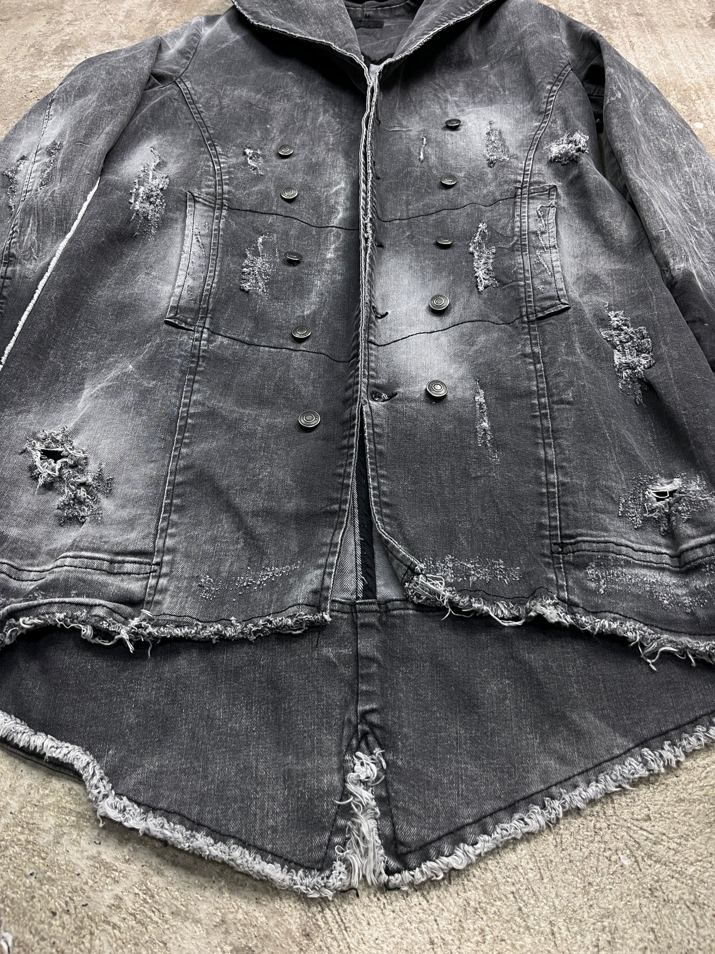 XAGON MAN ITALIAN DISTRESSED FADED DENIM COAT JACKET 2000s