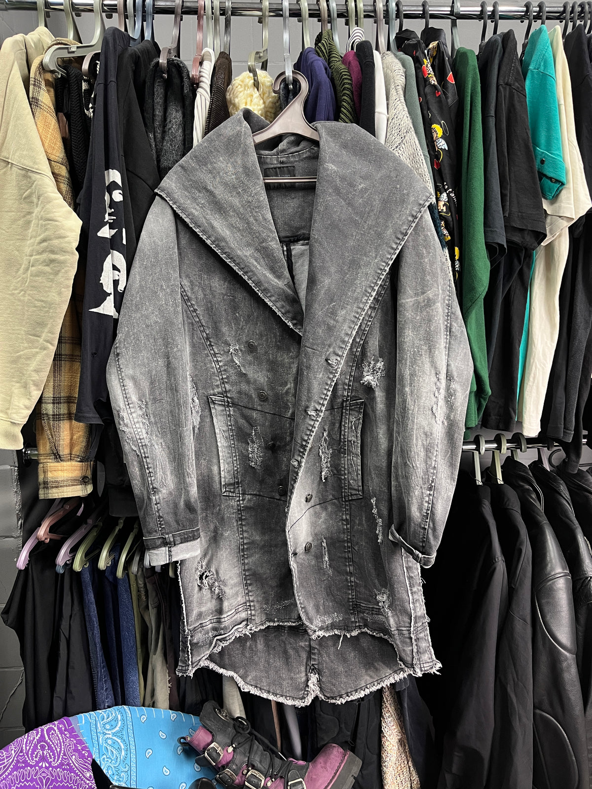 XAGON MAN ITALIAN DISTRESSED FADED DENIM COAT JACKET 2000s