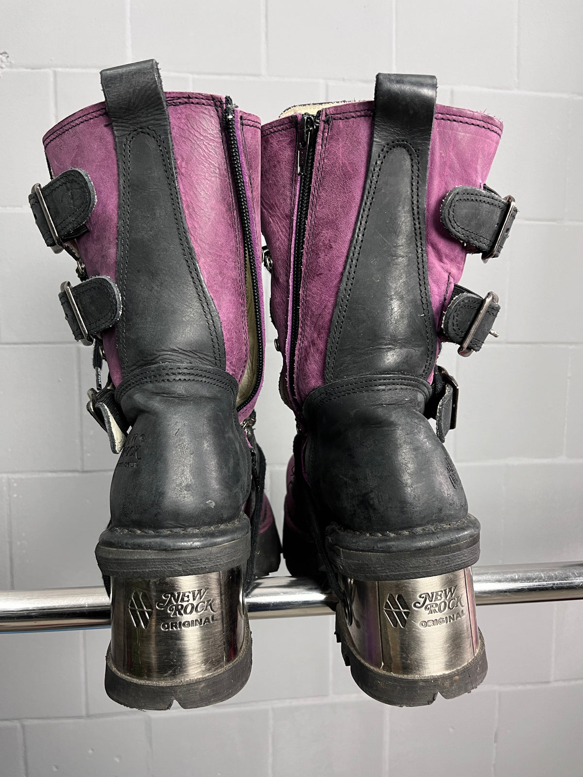 VINTAGE NEW ROCK METALLIC M-8366-S1 PURPLE & BLACK LEATHER BOOTS (2004)