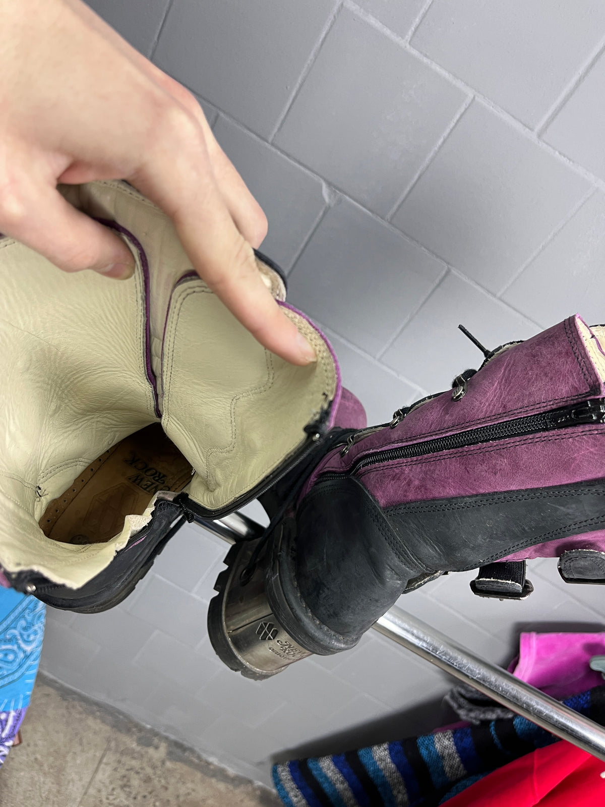 VINTAGE NEW ROCK METALLIC M-8366-S1 PURPLE & BLACK LEATHER BOOTS (2004)