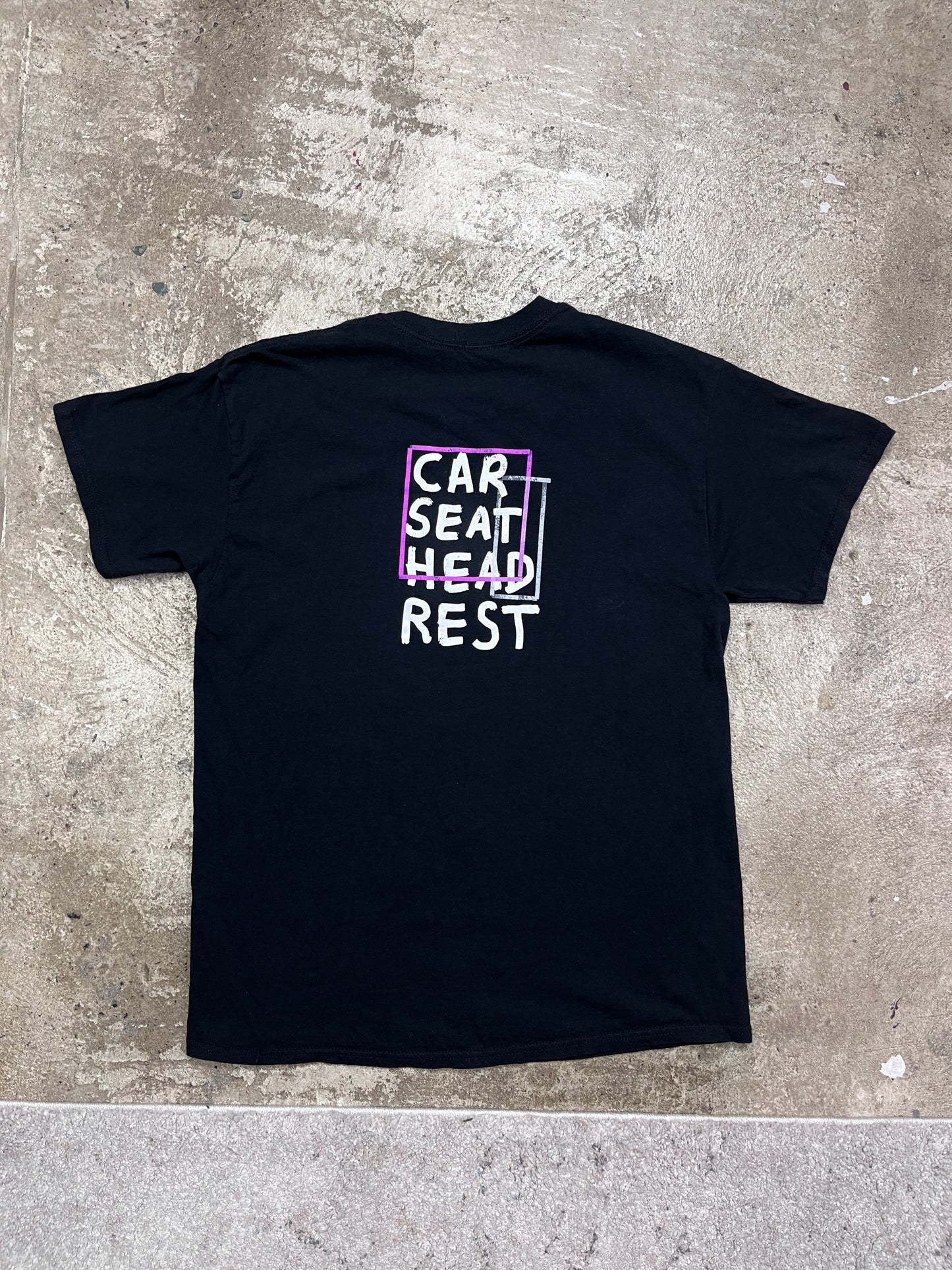 CAR SEAT HEADREST "MAKING A DOOR LESS OPEN" TEE