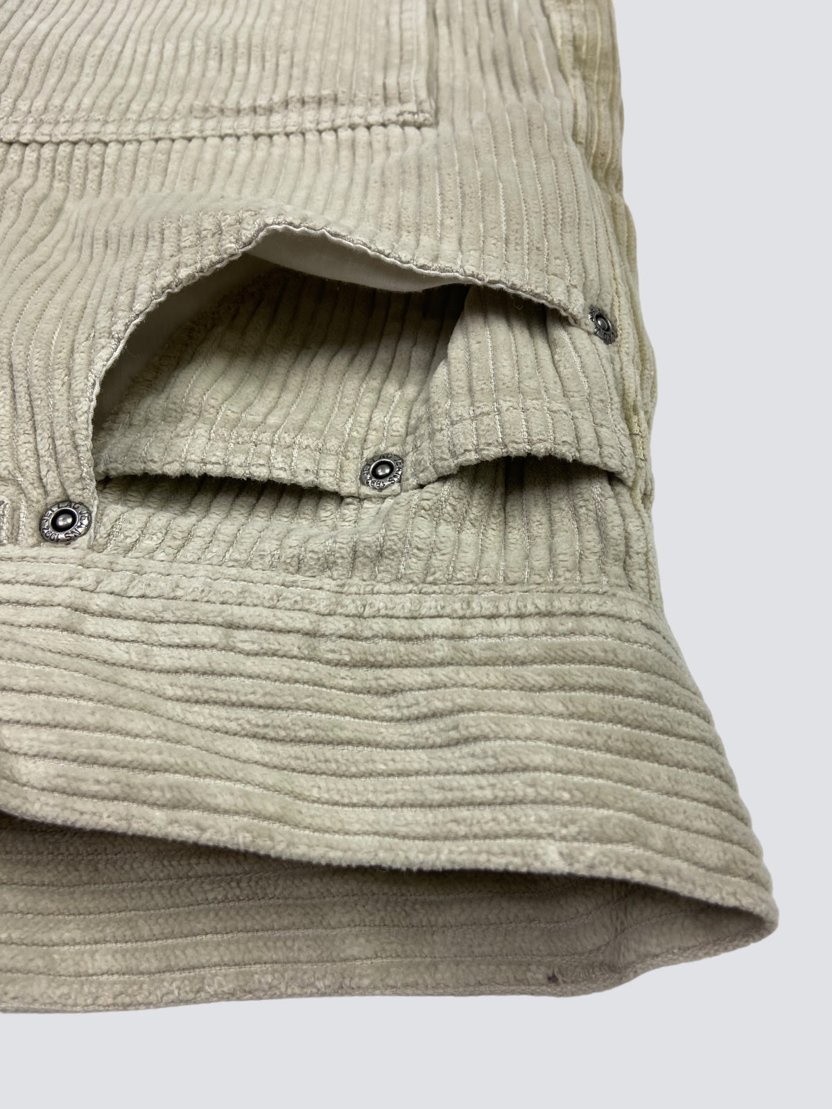 JETLAG CORDUROY BERMUDA DOUBLE KNEE SHORTS 1990s