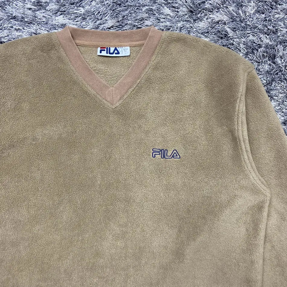 1990s TEDDY FLEECE FILA SWEATSHIRT