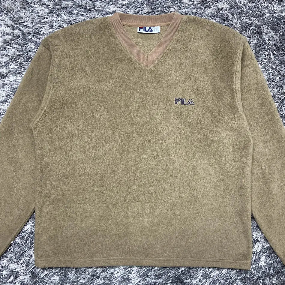1990s TEDDY FLEECE FILA SWEATSHIRT