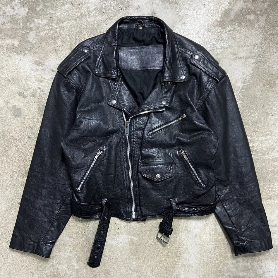 1970s BRITISH HANDCRAFTED BIKER LEATHER JACKET