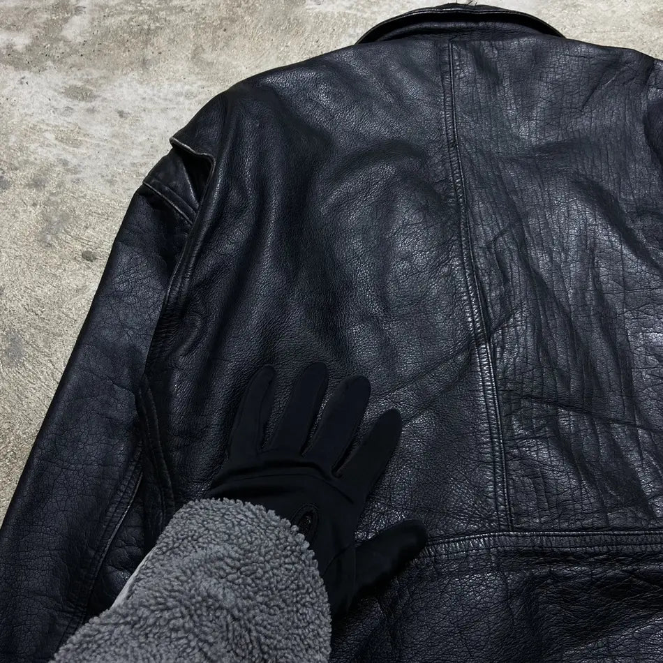 1970s BRITISH HANDCRAFTED BIKER LEATHER JACKET